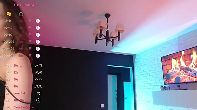 Jade Lumin online show from November 26, 4:30 pm