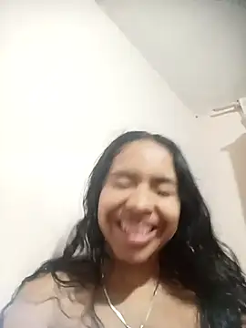 Amayavaldes online show from November 8, 1:54 am