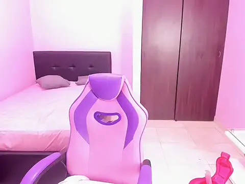 blondie dirtysquirt online show from October 9, 7:18 pm