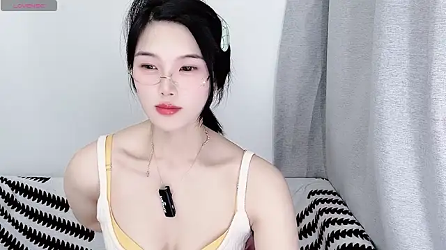 T-TeaR online show from March 3, 7:25 am