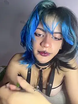 sukulaurens online show from April 22, 8:17 pm