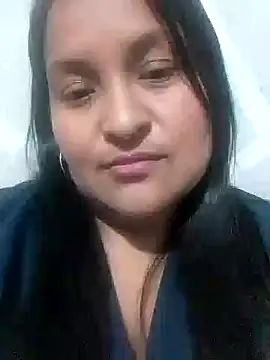 lucia00xx online show from October 23, 3:23 am