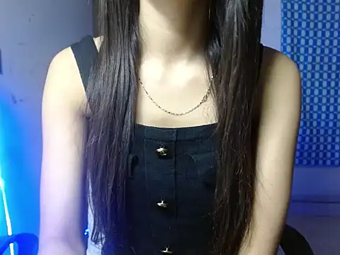 Roiseeee online show from March 5, 6:20 am