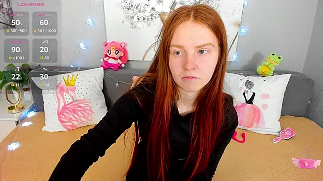 Evarey  online show from December 18, 6:29 am