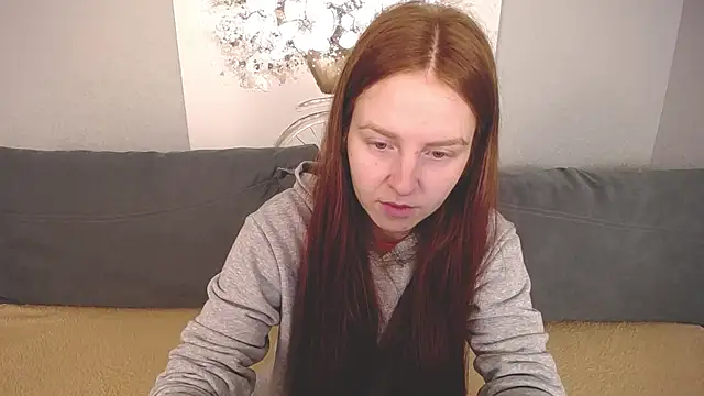 Snapshot of Evarey_ chatting on October 13, 4:26 am Evarey online show from October 13, 4:26 am