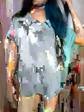 anshika0124 online show from February 11, 9:11 am