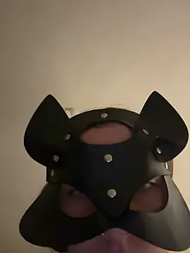 Teengirlmiaa online show from February 1, 8:18 pm