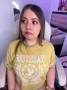 kattee adams online show from February 5, 2:09 pm