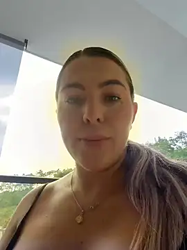 camila vanucci- online show from June 16, 2:07 pm