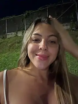 camila vanucci- online show from February 14, 11:51 pm