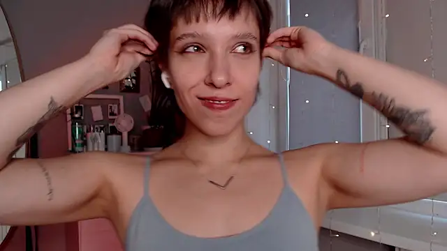 YourHotExSAndra online show from October 22, 1:27 pm