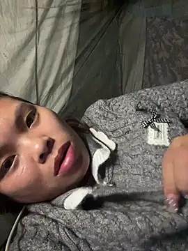 hello-cute online show from January 18, 4:03 pm