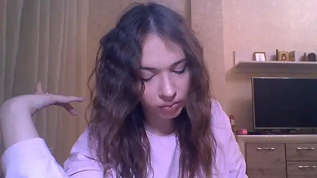 CeyaLier online show from January 9, 5:50 pm