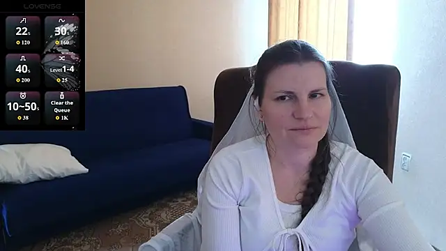 Mirabelle Velvet online show from April 30, 7:02 am