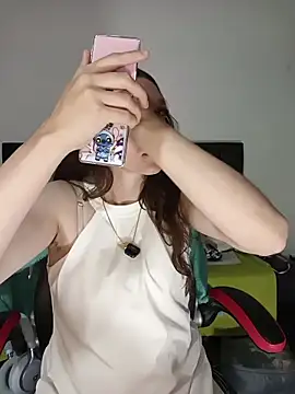 Lucy colee online show from February 26, 6:18 pm