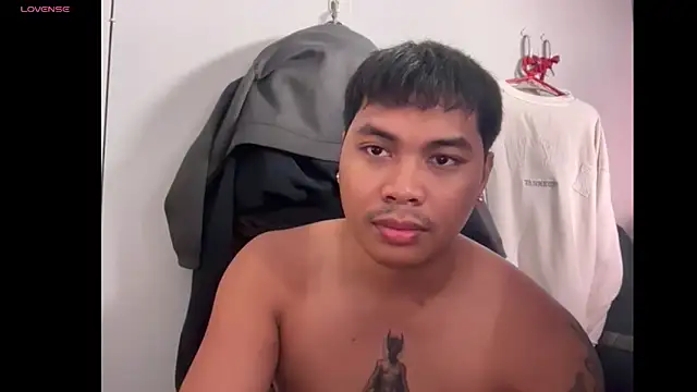 LuisitoJuancho55 online show from April 22, 4:04 pm