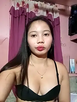 Snapshot of Baby_girl0516 chatting on October 17, 1:47 pm Baby girl0516 online show from October 17, 1:47 pm