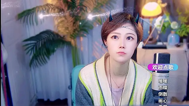 cherry-fa online show from April 14, 11:54 am