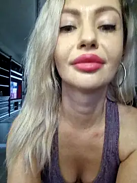 BritanyVegas online show from November 4, 10:42 am