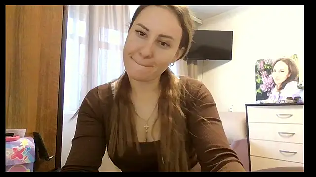 MeadowEyes online show from November 5, 8:19 am