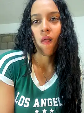 thepicis online show from December 19, 2:27 am