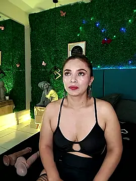 Kiaraa88 online show from April 22, 8:28 pm