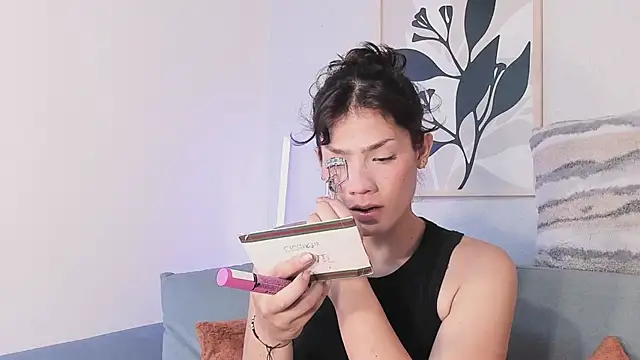 KassMonroe online show from March 31, 8:09 pm