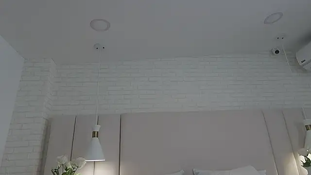 nina gb online show from February 9, 3:36 pm