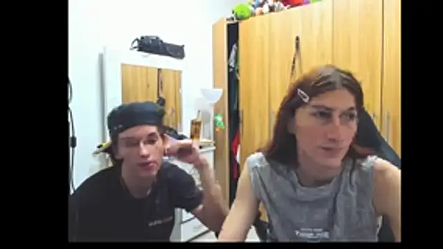 Pride couple online show from July 16, 11:20 pm