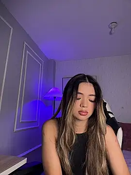 HoneyMollyX online show from January 19, 1:18 pm