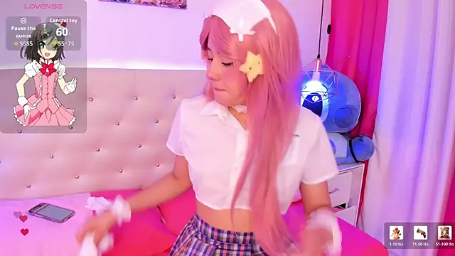 Nara Pink online show from February 14, 2:08 pm