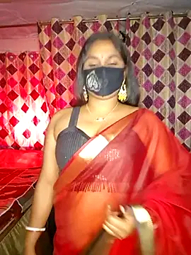 Sweet-Maddlina online show from March 6, 11:05 am