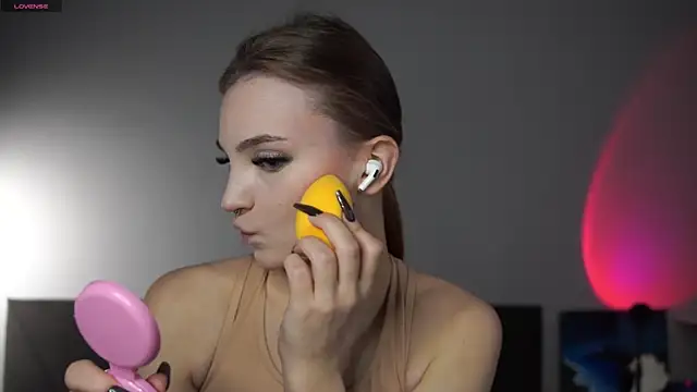 beckymadsons online show from March 7, 11:17 am