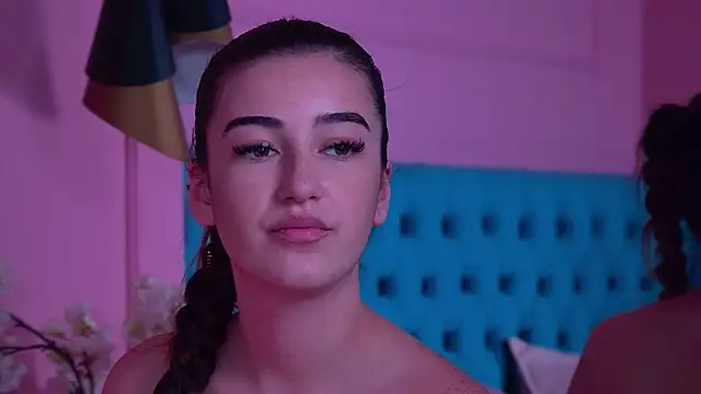 TaliaMorenne online show from November 28, 6:22 pm