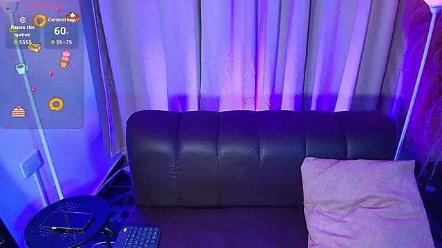 Luna Vex online show from November 27, 4:04 am