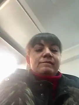 Butterfly8385 online show from March 10, 8:51 am