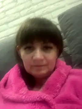 Butterfly8385 online show from December 1, 8:11 pm