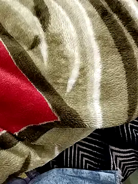 HOT-CPL-11 online show from November 19, 7:14 pm