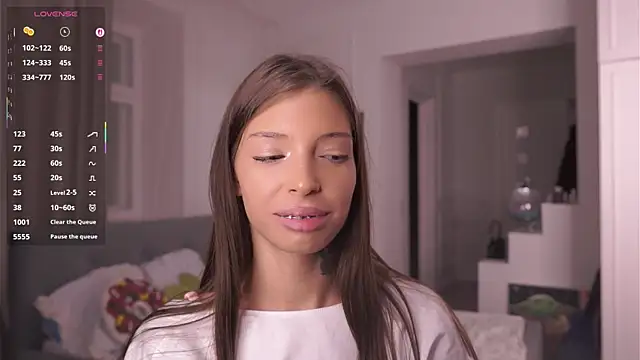 LoisKeedah online show from December 13, 7:53 pm