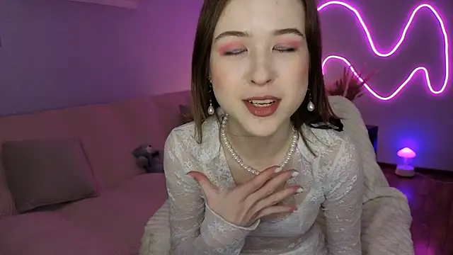 Stacey Will online show from April 4, 9:35 pm