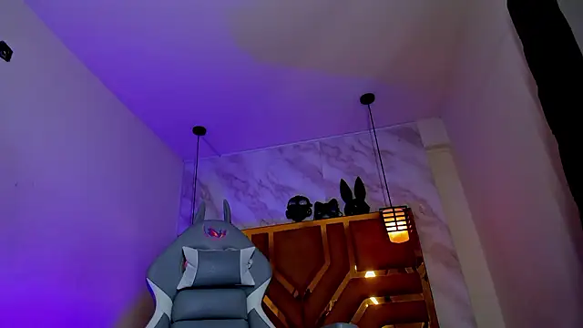 Evangelinejoness  online show from March 7, 12:01 pm