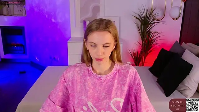 mia silkk online show from April 2, 6:22 am