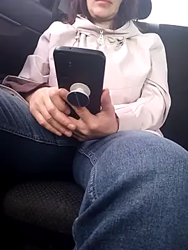 Ambika beauty online show from April 8, 2:41 pm