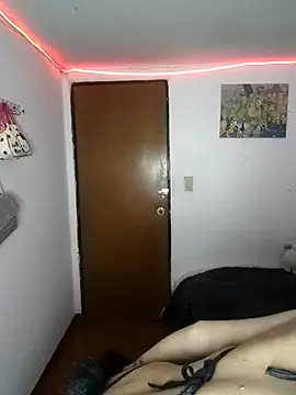 Snapshot of issa_bunny chatting on October 12, 3:20 am issa bunny online show from October 12, 3:20 am