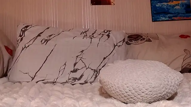 Daphne Darkthorn online show from February 27, 2:33 am