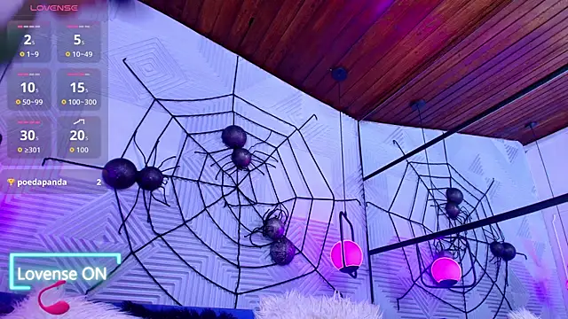 CinnamonHeat online show from October 31, 11:36 am