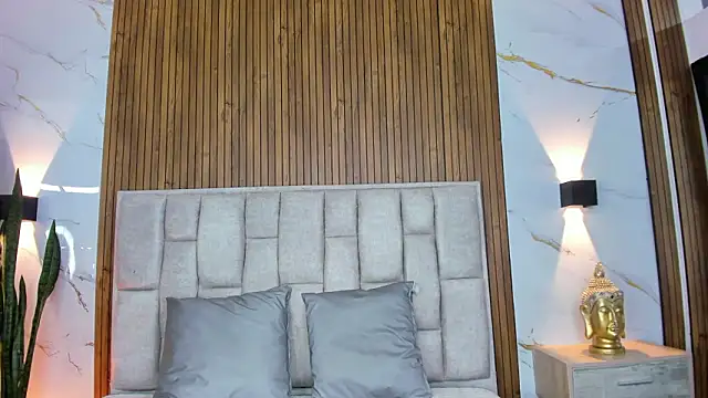 Sassha ferrer online show from February 2, 6:40 pm