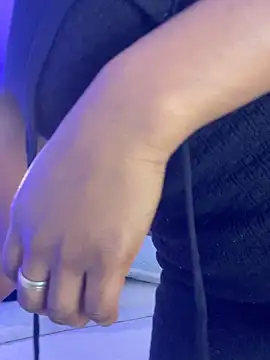 SofiRuiz  online show from October 22, 8:03 pm