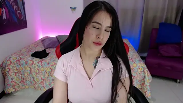 skarlett222 online show from November 9, 11:55 pm