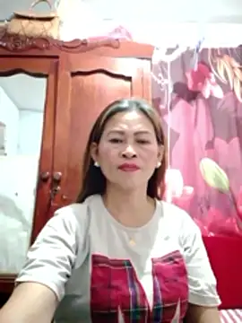 merr ann123 online show from March 8, 5:44 am